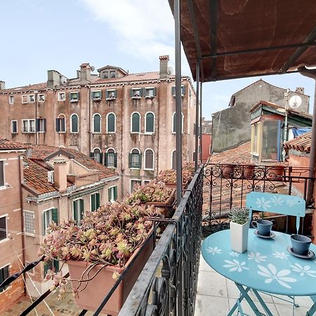 ヴェネツィアVia Garibaldi-Gigli Biennale Terrace By Wonderful Italyアパートメント エクステリア 写真